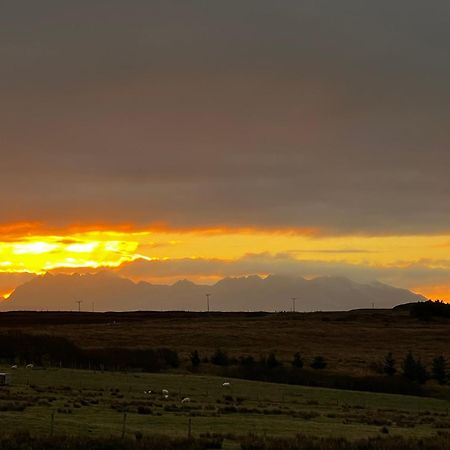 The Bothy, Vatten, Dunvegan Lonmore 外观 照片