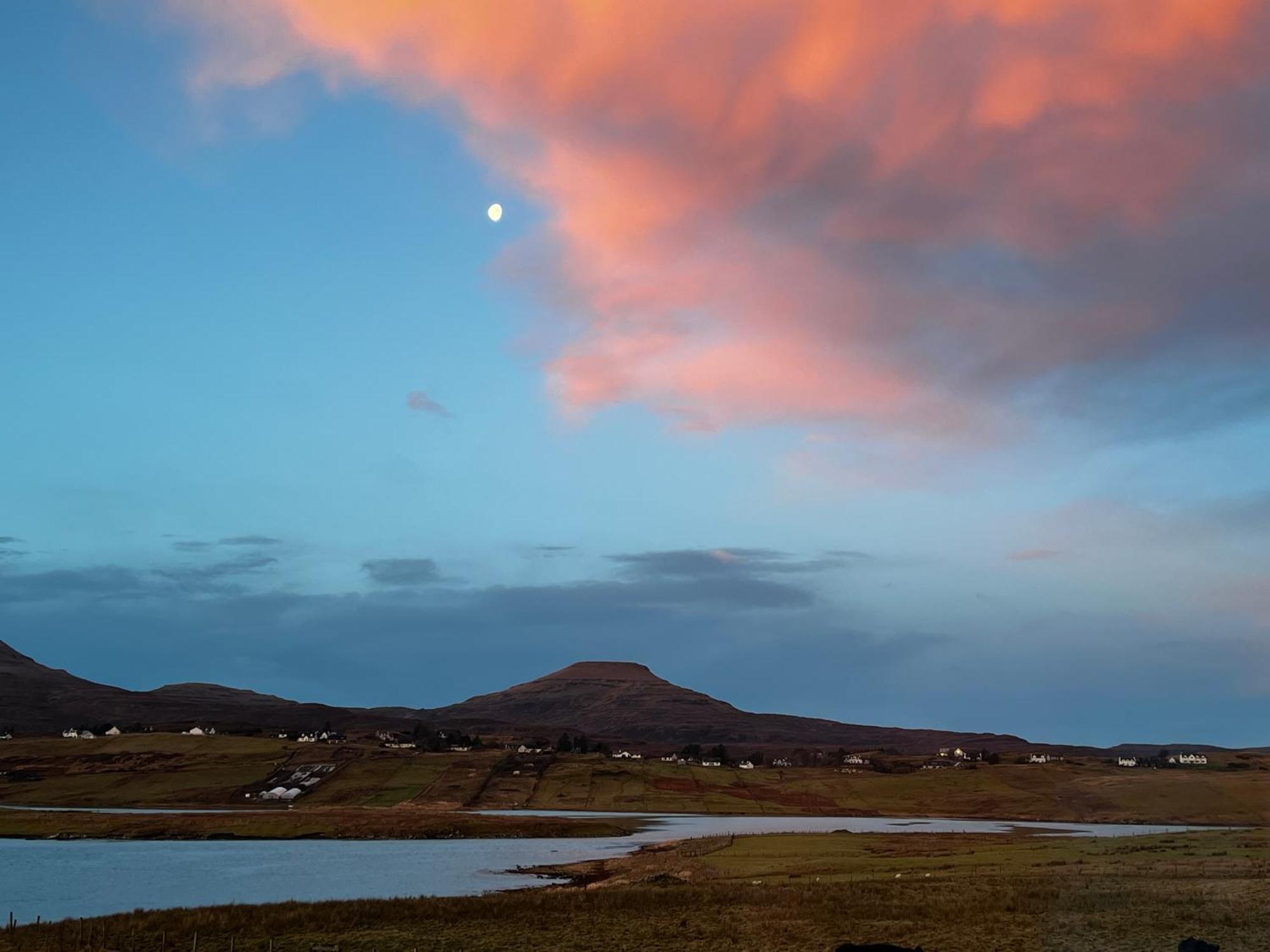 The Bothy, Vatten, Dunvegan Lonmore 外观 照片